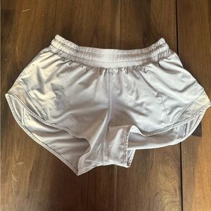 lululemon hotty hot shorts